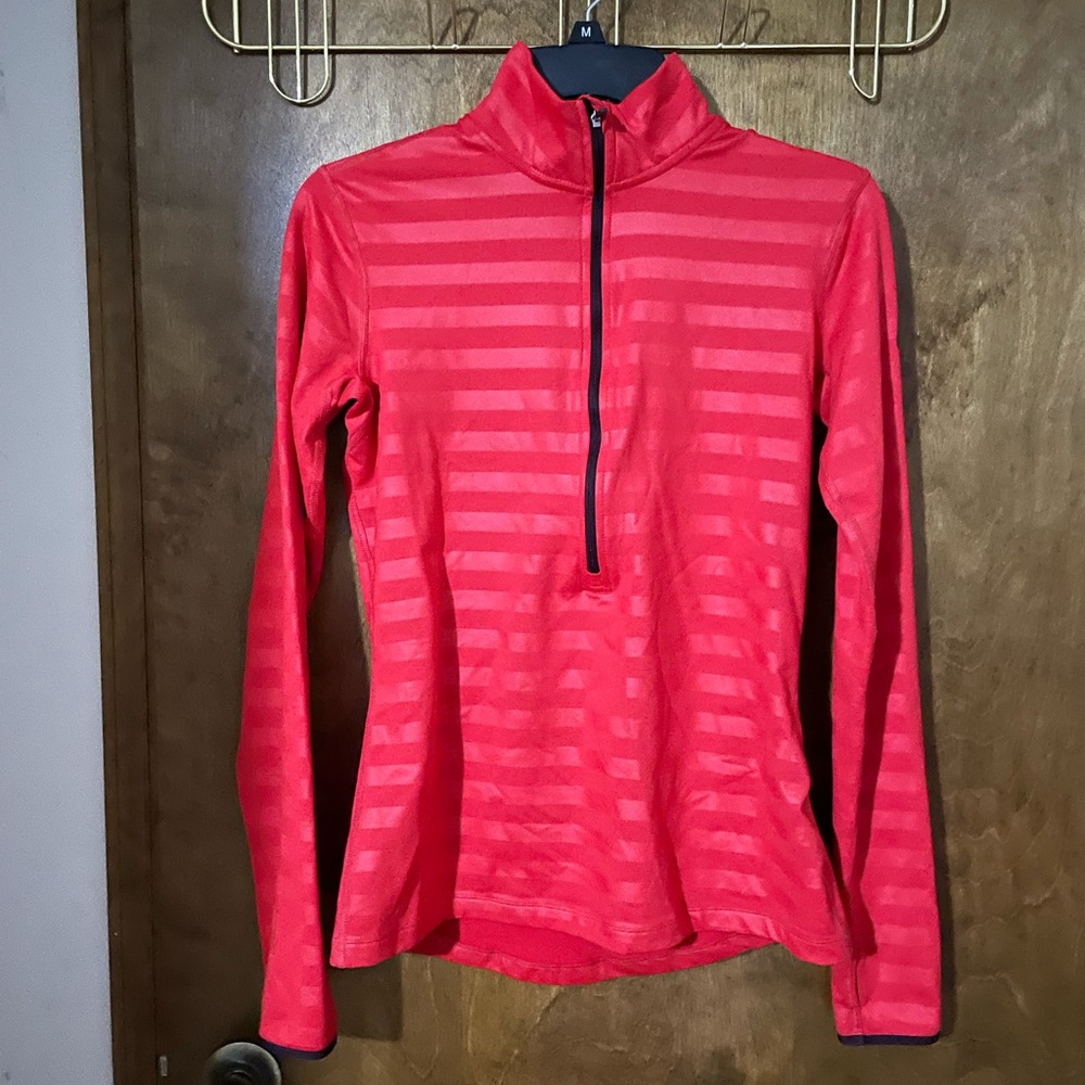 Red Nike pro dri-fit pull over